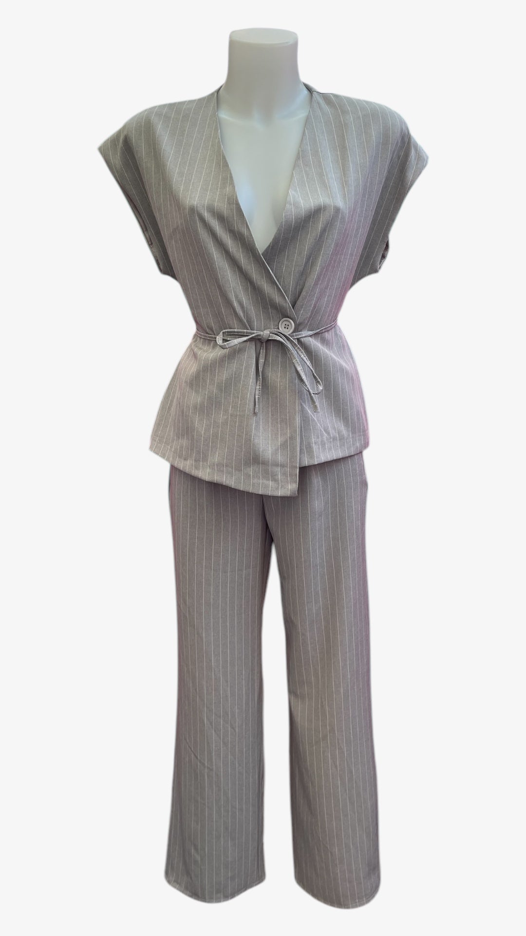 Completo rigato gilet e pantalone a palazzo