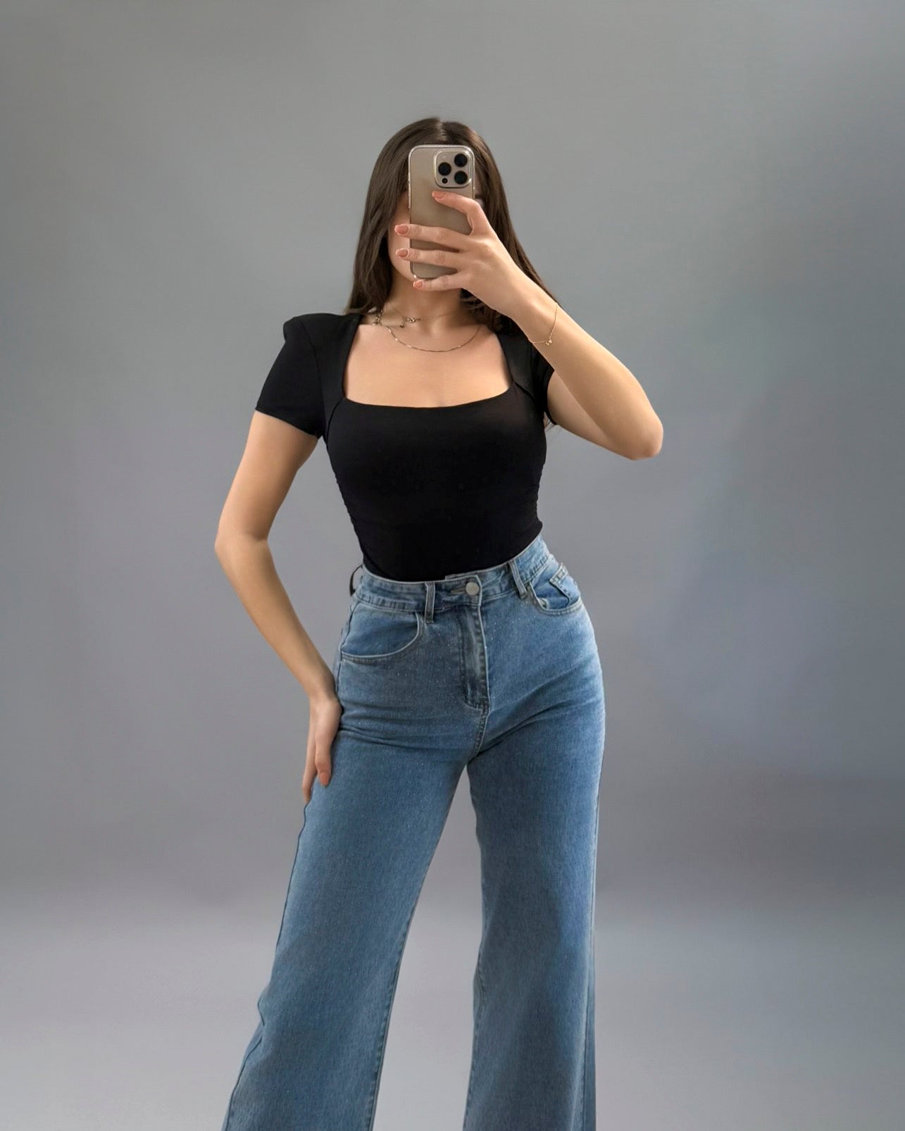 Body scollo quadrato