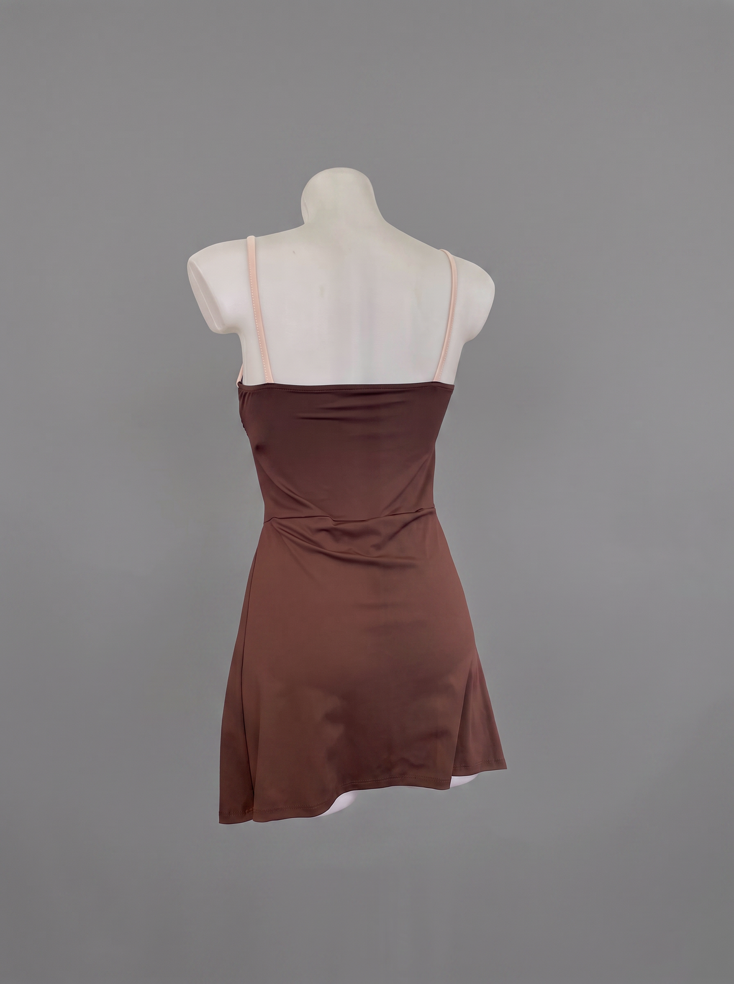 Mini dress con pantaloncino