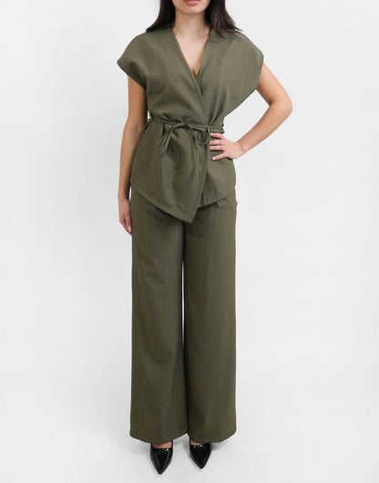 Completo gilet e pantalone a palazzo