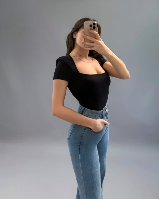 Body scollo quadrato